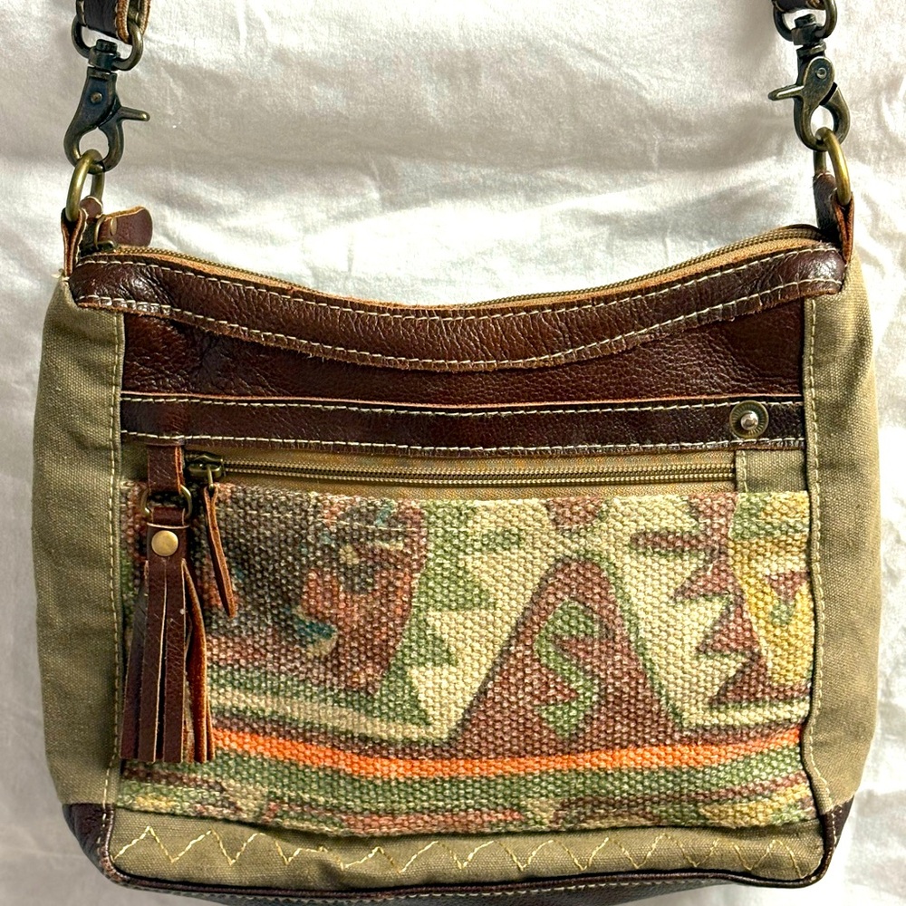 Myra Bag leather, canvas and tapestry.